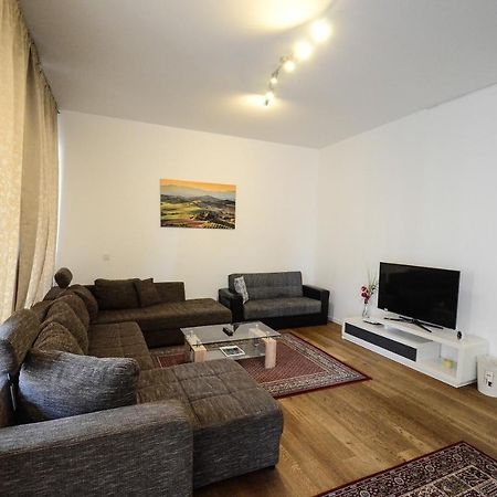 Apartamento - High-Quality In The Heart Of Stuttgart 3 Exterior foto