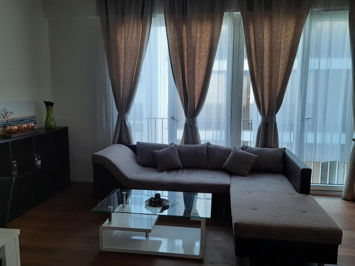 Apartamento - High-Quality In The Heart Of Stuttgart 3 Exterior foto